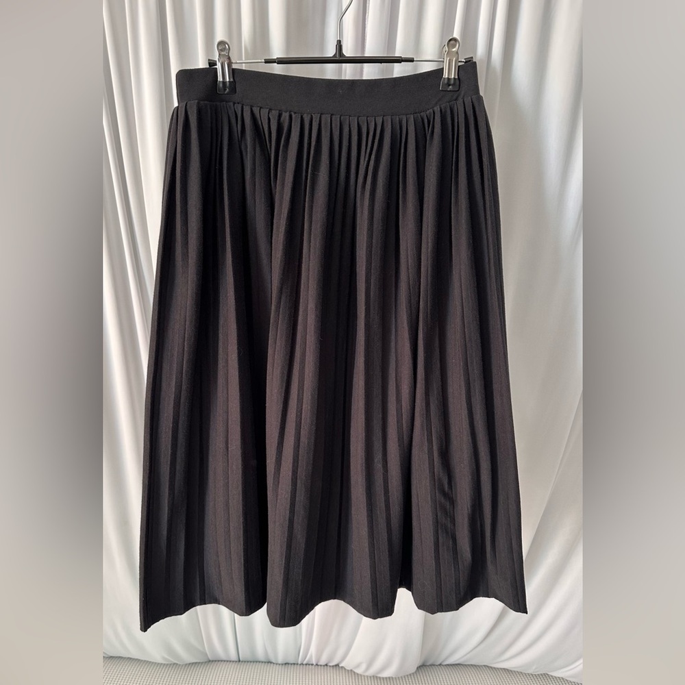 Pull&Bear Black Midi Skirt